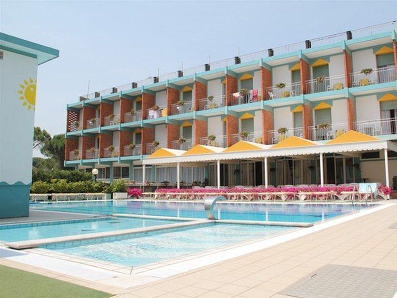 Hotel Palm Beach Lido di Jesolo Exterior photo